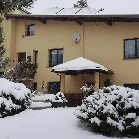 Ogrod Farm stay Scinawka Srednia